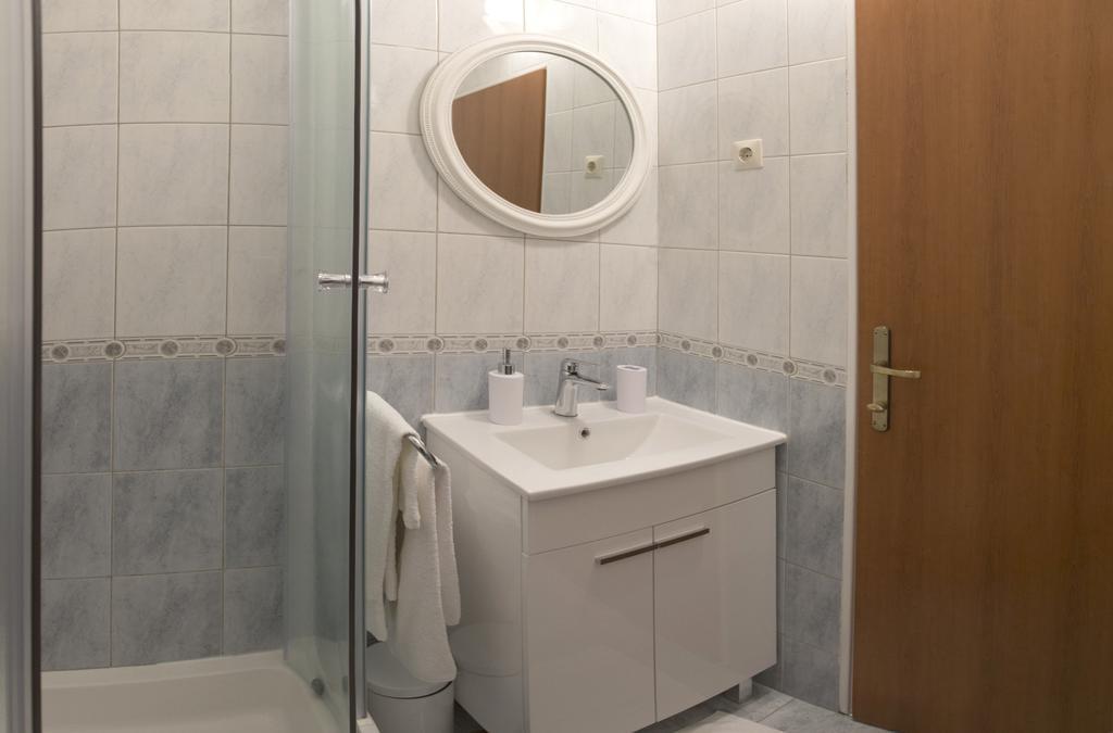 Summer Bay Apartments سبليت المظهر الخارجي الصورة