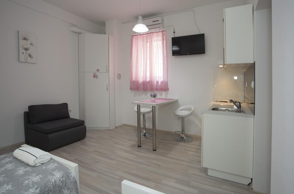Summer Bay Apartments سبليت المظهر الخارجي الصورة